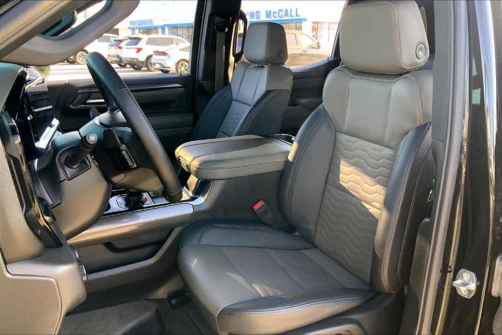 used 2024 Chevrolet Silverado 1500 car, priced at $62,997