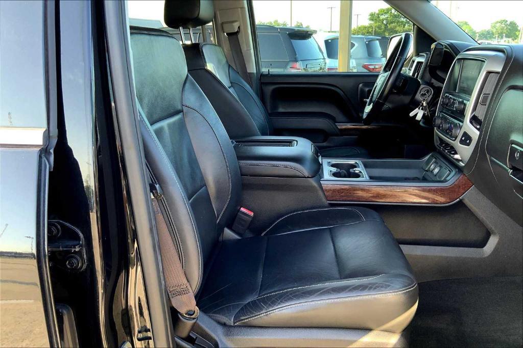 used 2017 GMC Sierra 1500 car, priced at $27,378