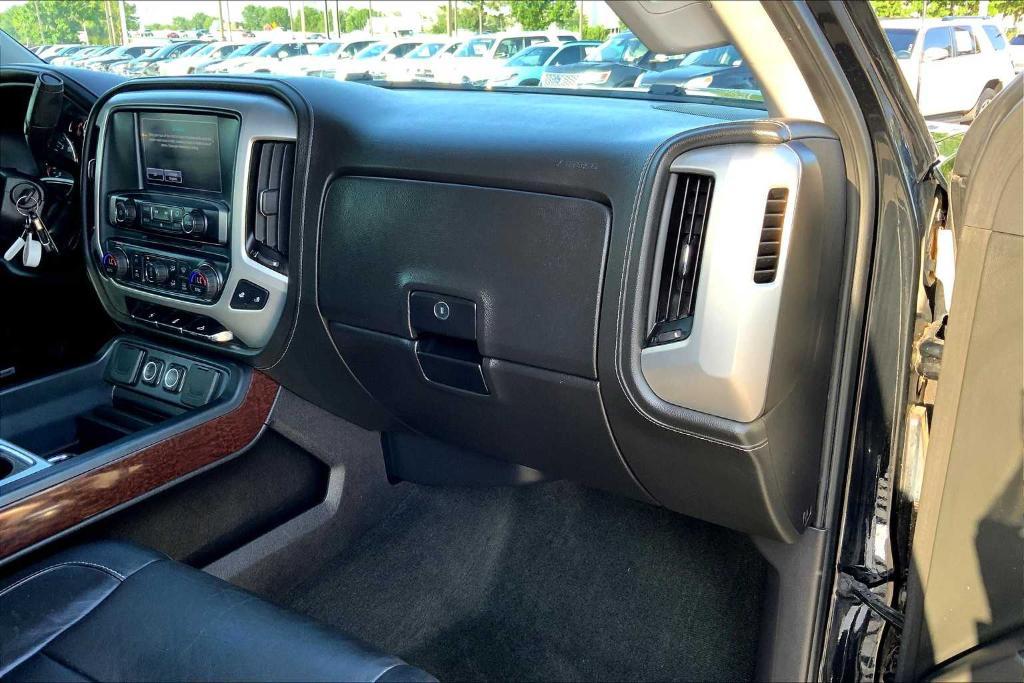 used 2017 GMC Sierra 1500 car, priced at $27,378