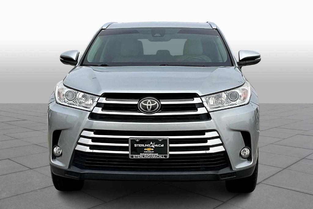 used 2017 Toyota Highlander car, priced at $20,888