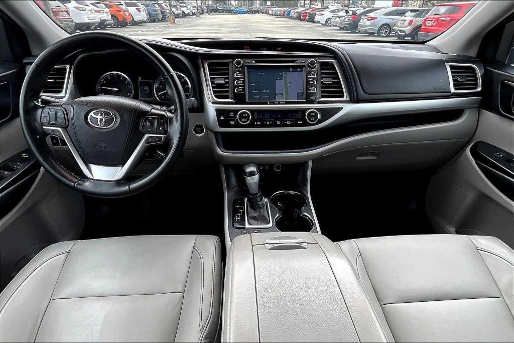 used 2017 Toyota Highlander car, priced at $20,888