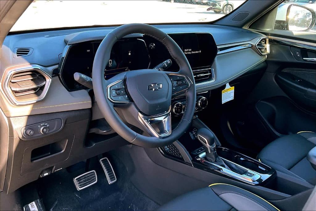 new 2025 Chevrolet TrailBlazer car, priced at $32,450