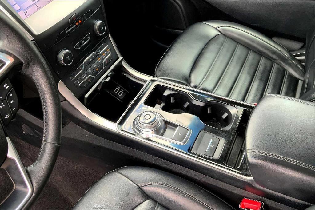 used 2019 Ford Edge car, priced at $13,490