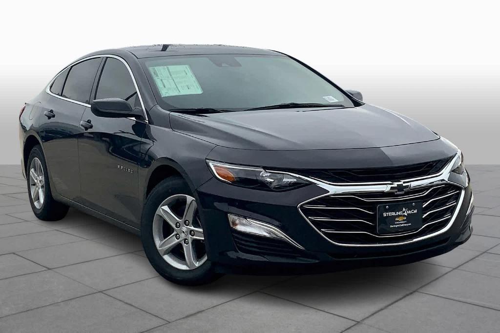 new 2025 Chevrolet Malibu car, priced at $25,995