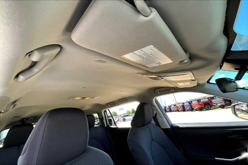 used 2024 Toyota Highlander car, priced at $33,984