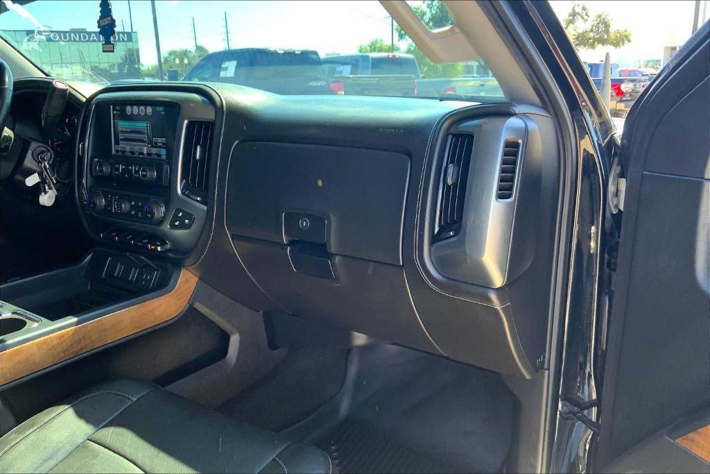 used 2018 Chevrolet Silverado 1500 car, priced at $27,333