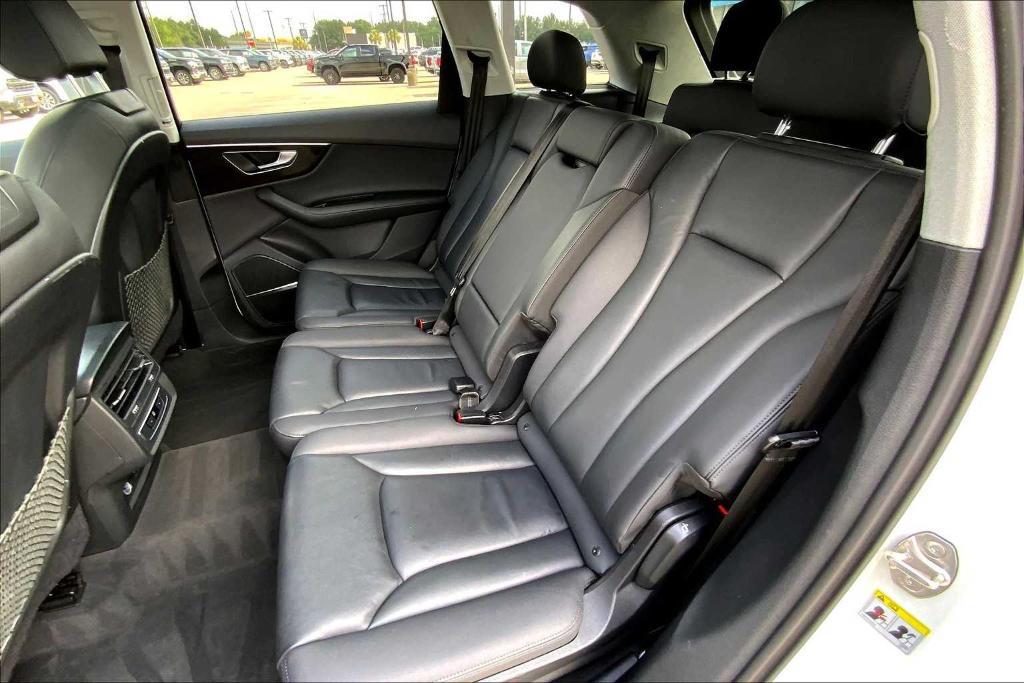 used 2023 Audi Q7 car, priced at $34,997
