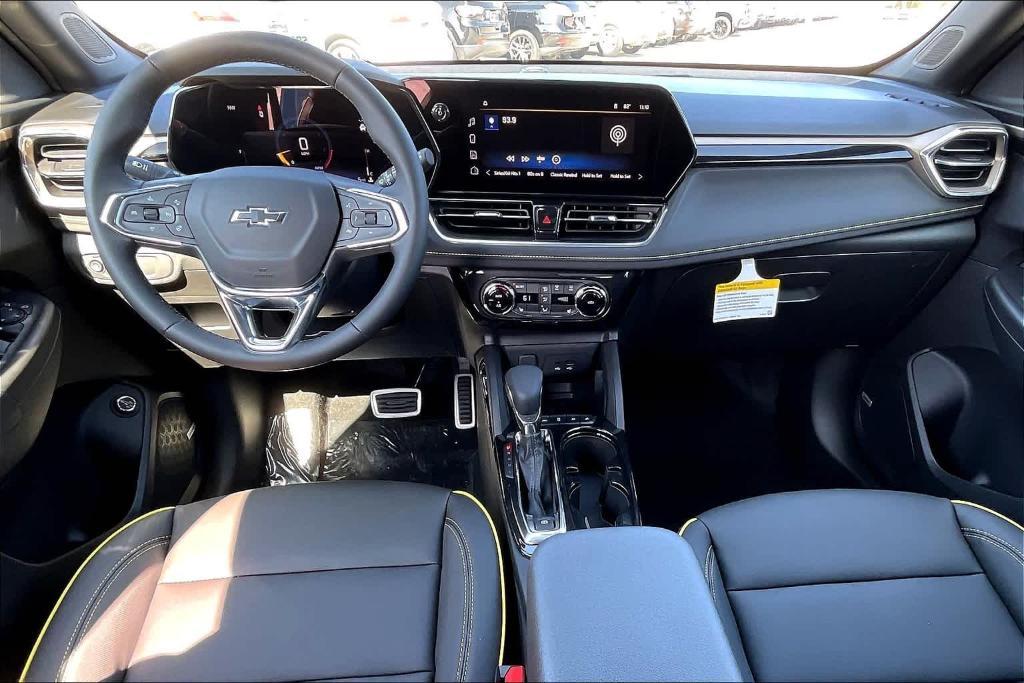 new 2025 Chevrolet TrailBlazer car, priced at $32,720