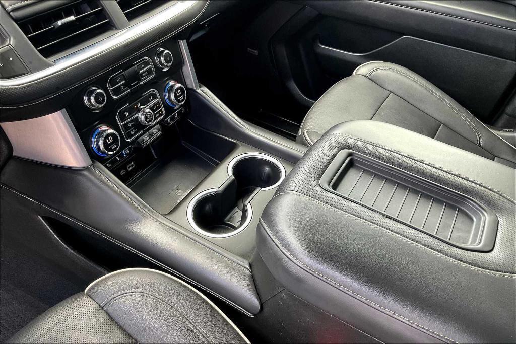 used 2023 GMC Yukon car, priced at $47,652