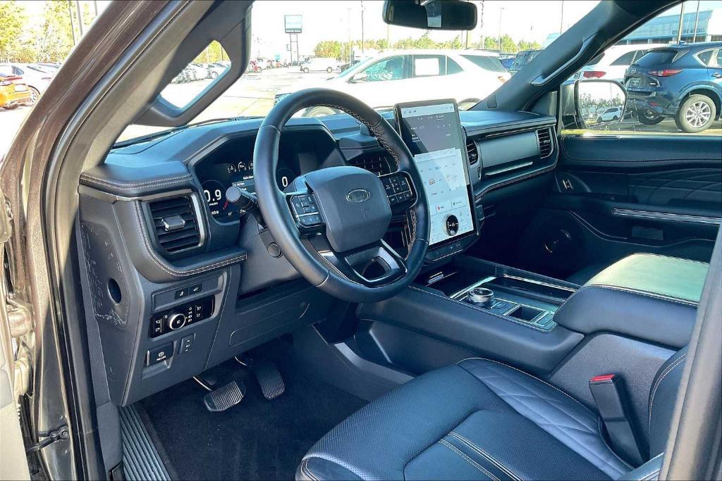 used 2023 Ford Expedition car, priced at $60,223