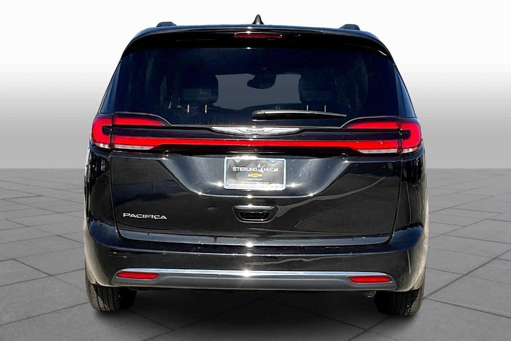 used 2022 Chrysler Pacifica car, priced at $23,486