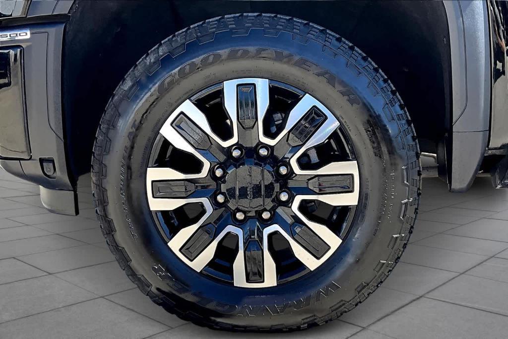 used 2024 GMC Sierra 2500 car, priced at $84,888