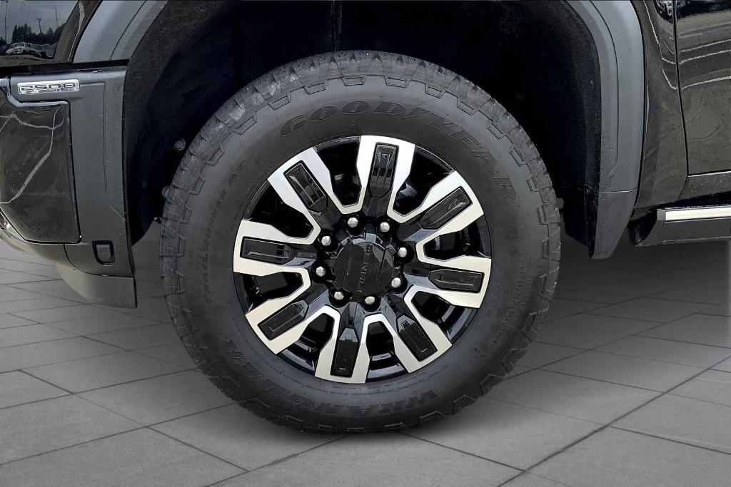 used 2024 GMC Sierra 2500 car, priced at $84,888