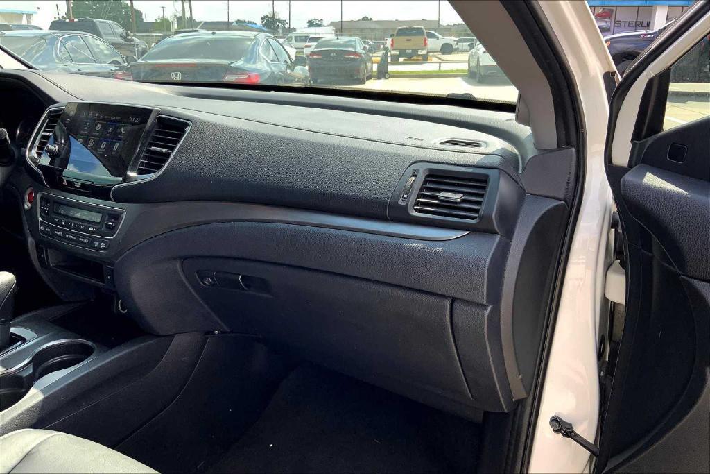 used 2019 Honda Pilot car, priced at $18,888