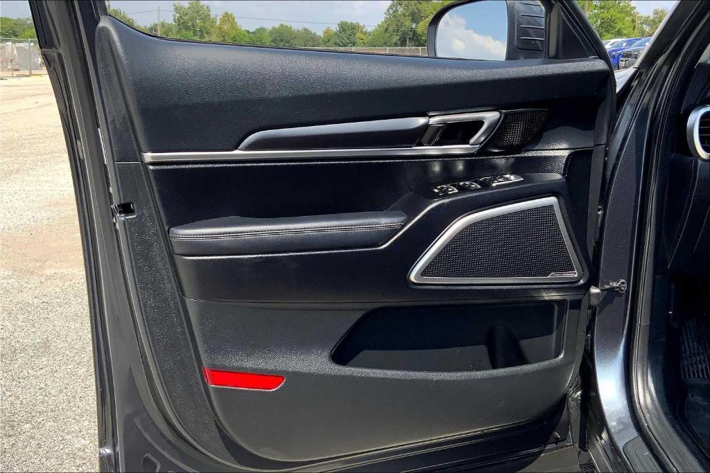used 2023 Kia Telluride car, priced at $33,862
