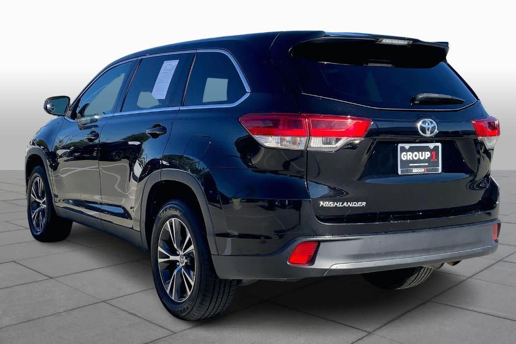 used 2019 Toyota Highlander car, priced at $17,998