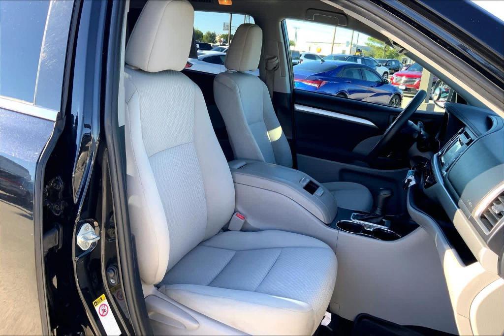 used 2019 Toyota Highlander car, priced at $17,998