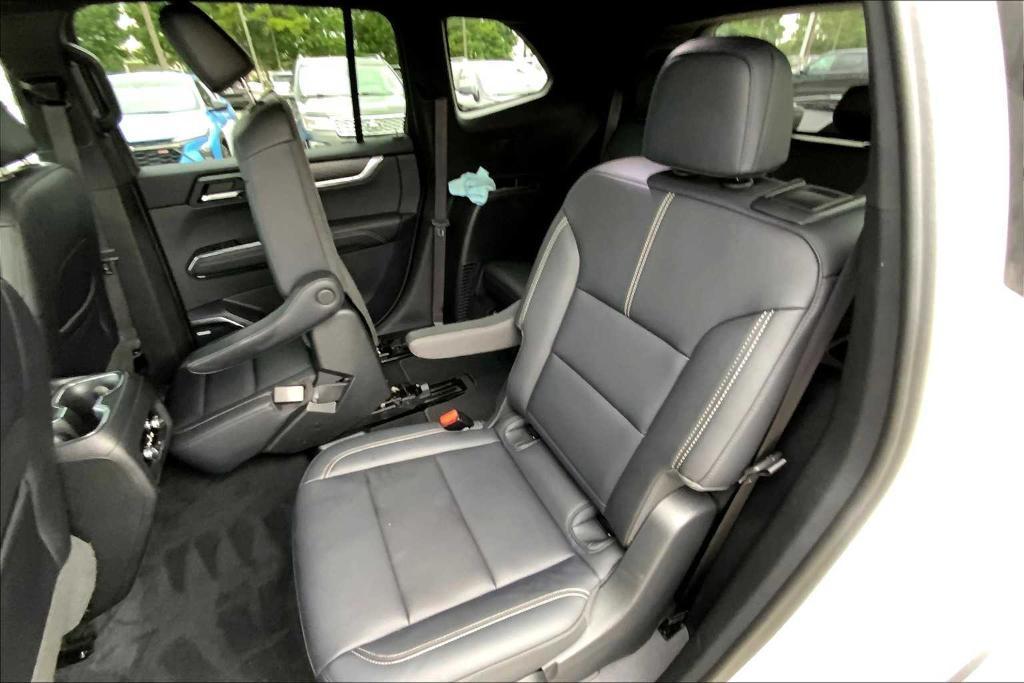 used 2024 GMC Acadia car, priced at $40,765