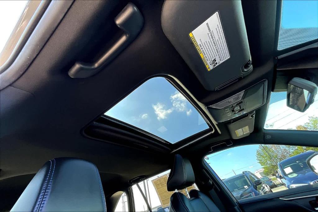 used 2020 Toyota RAV4 Hybrid car, priced at $29,433