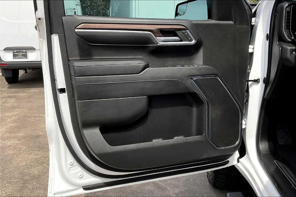 used 2023 Chevrolet Silverado 1500 car, priced at $43,510