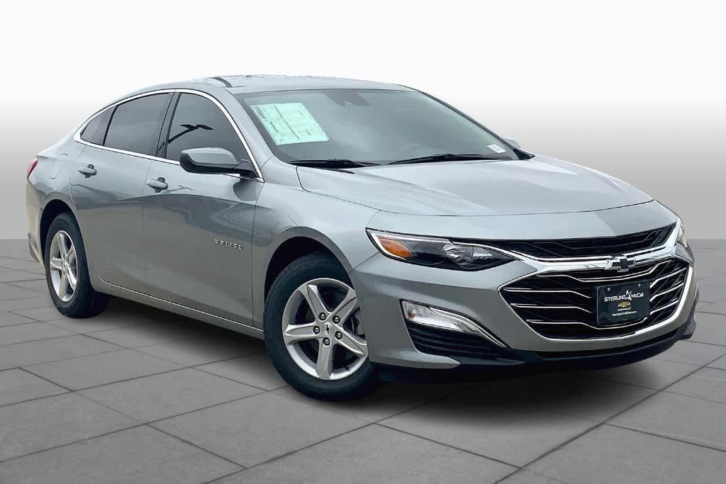 new 2025 Chevrolet Malibu car, priced at $25,995