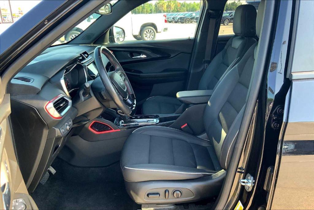 used 2023 Chevrolet TrailBlazer car, priced at $23,216