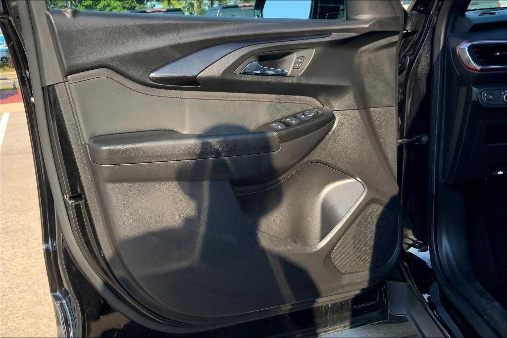 used 2023 Chevrolet TrailBlazer car, priced at $23,216