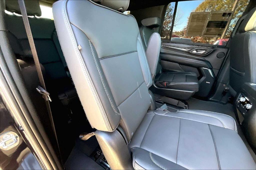 used 2023 GMC Yukon XL car, priced at $64,171