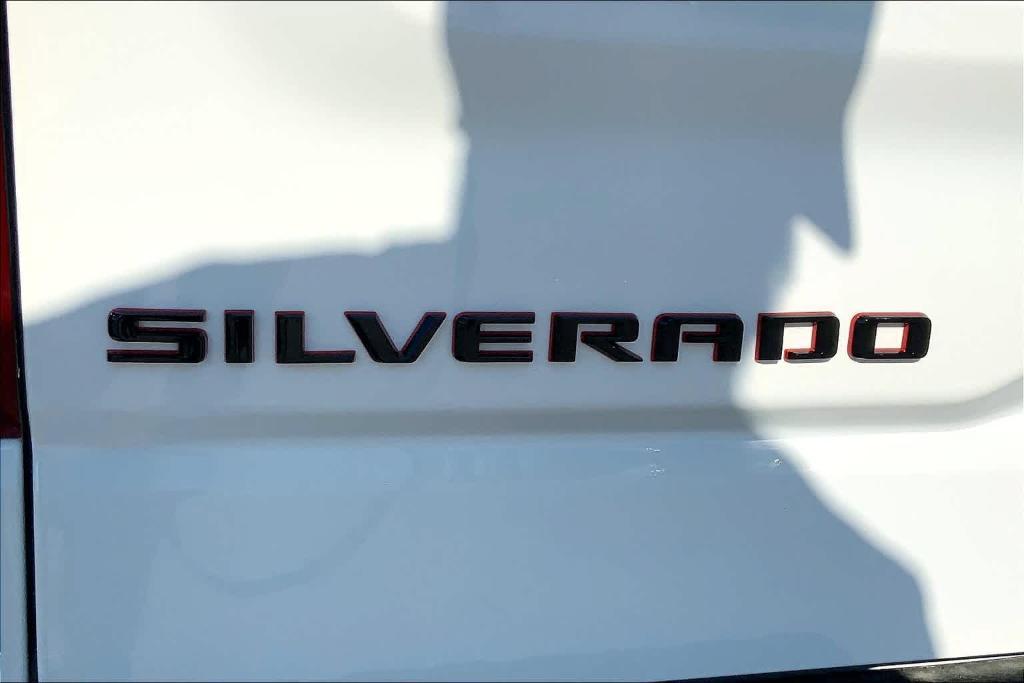 new 2024 Chevrolet Silverado 1500 car, priced at $52,875