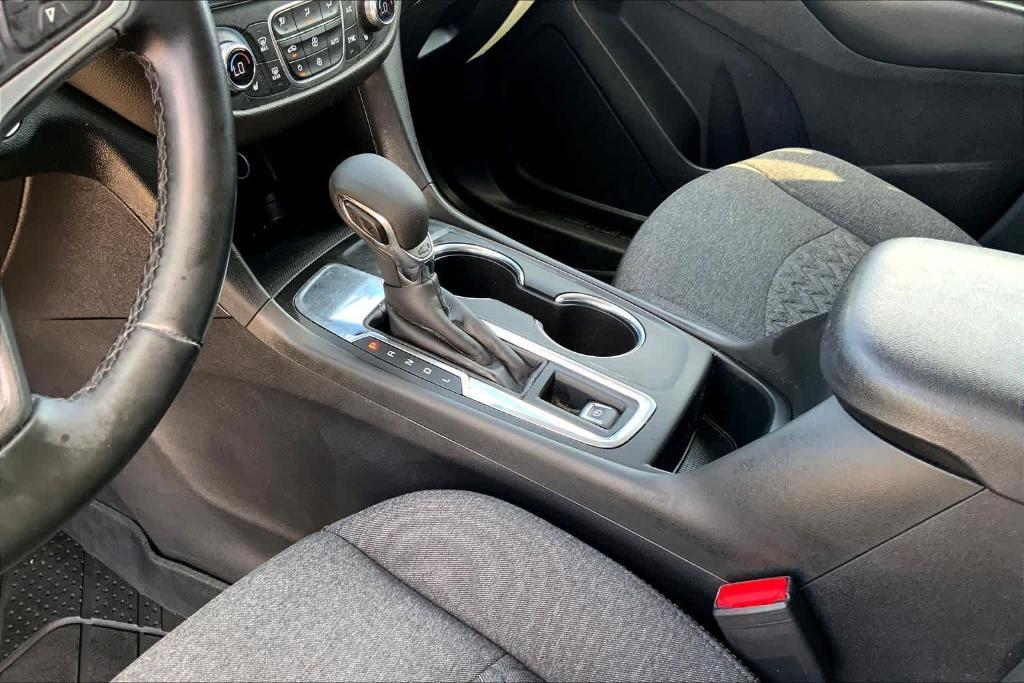 used 2023 Chevrolet Equinox car, priced at $21,298