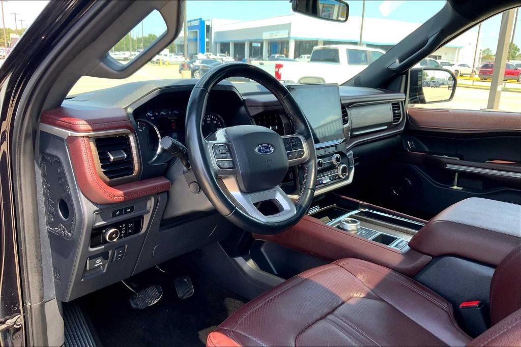 used 2023 Ford Expedition car, priced at $37,998