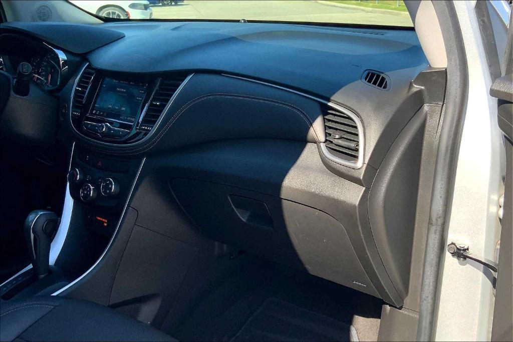 used 2022 Chevrolet Trax car, priced at $17,222