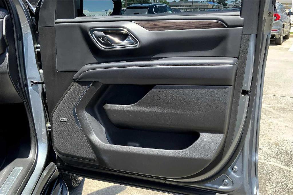 used 2021 Chevrolet Suburban car, priced at $36,789