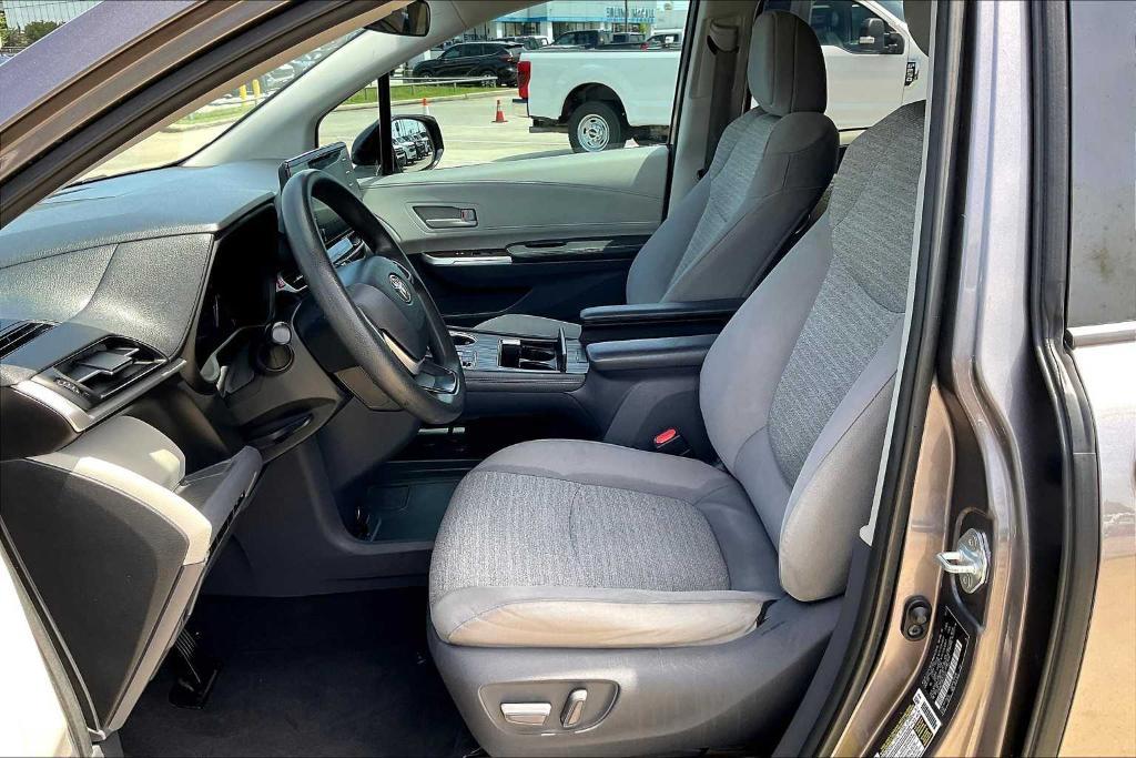 used 2021 Toyota Sienna car, priced at $29,076