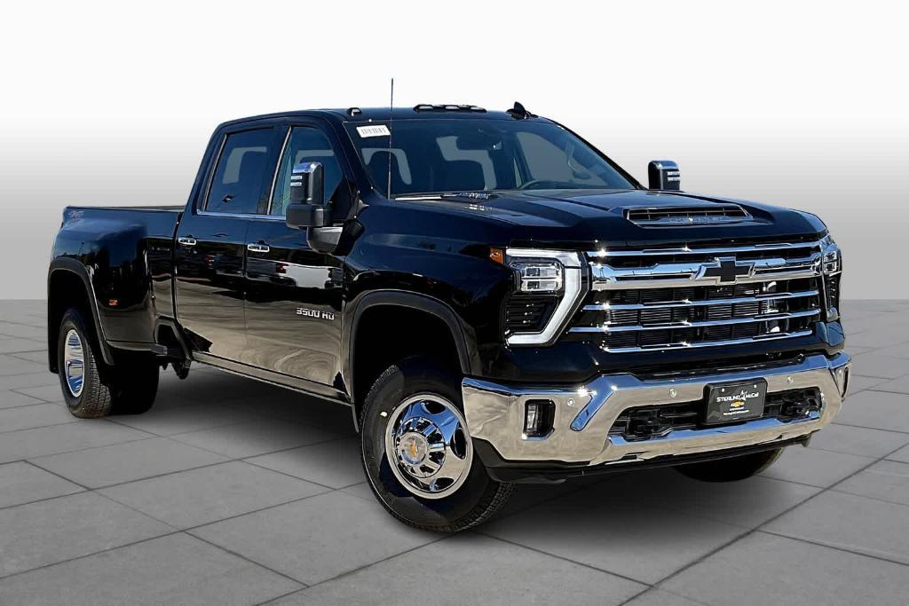 new 2025 Chevrolet Silverado 3500 car, priced at $82,614