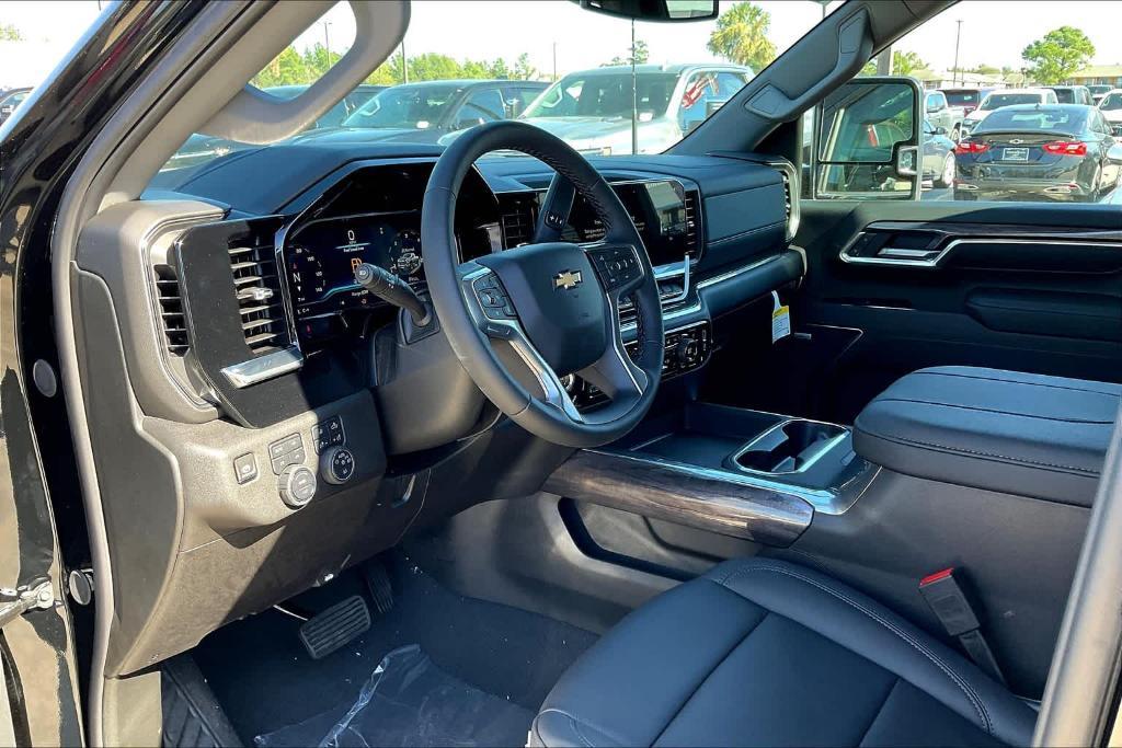 new 2025 Chevrolet Silverado 3500 car, priced at $82,614