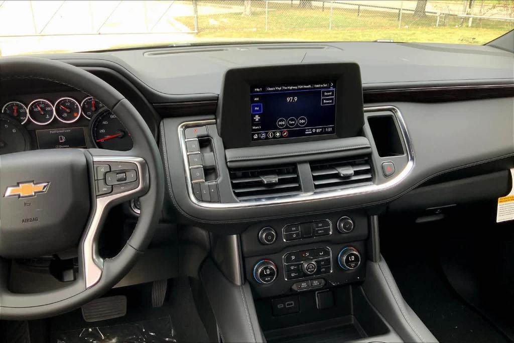 new 2024 Chevrolet Suburban car, priced at $59,390