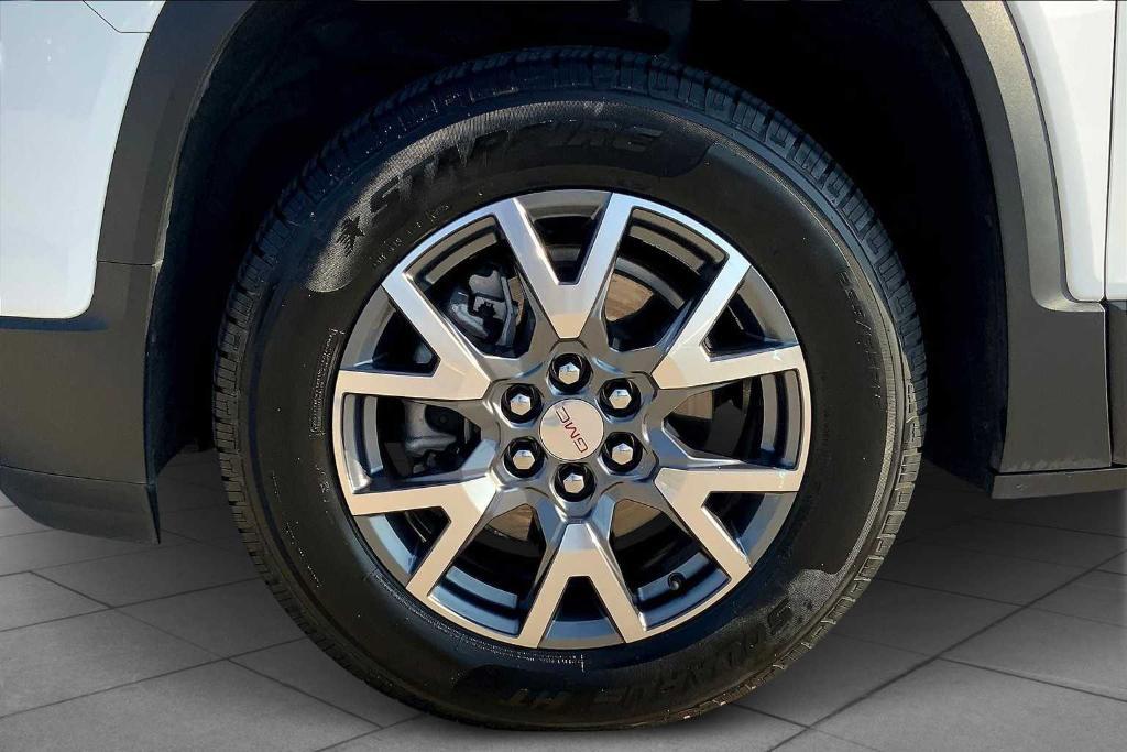used 2023 GMC Acadia car, priced at $25,223