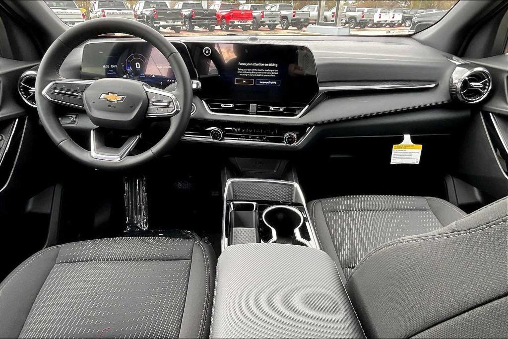 new 2025 Chevrolet Equinox car, priced at $26,289