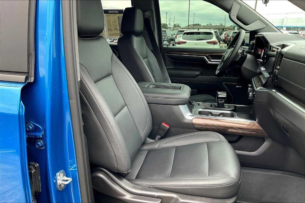used 2022 Chevrolet Silverado 1500 car, priced at $46,867