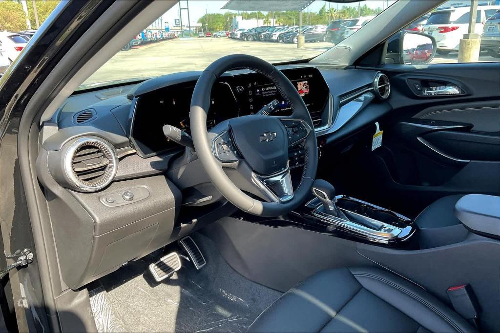 new 2025 Chevrolet Trax car, priced at $27,640