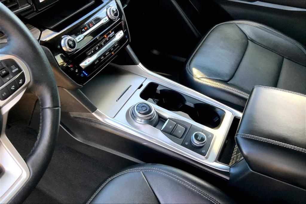 used 2024 Ford Explorer car, priced at $36,801