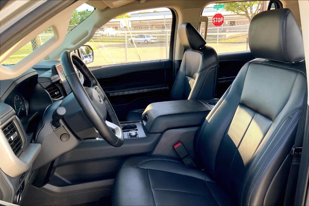 used 2024 Ford Expedition car, priced at $49,678