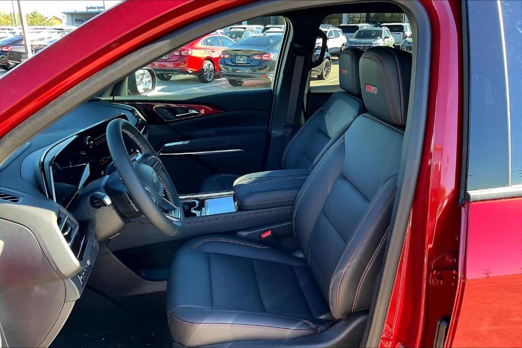 new 2025 Chevrolet Traverse car, priced at $49,789