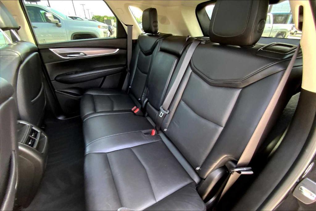 used 2018 Cadillac XT5 car, priced at $21,631