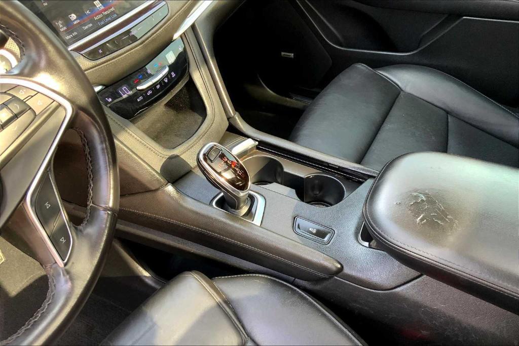 used 2018 Cadillac XT5 car, priced at $21,631