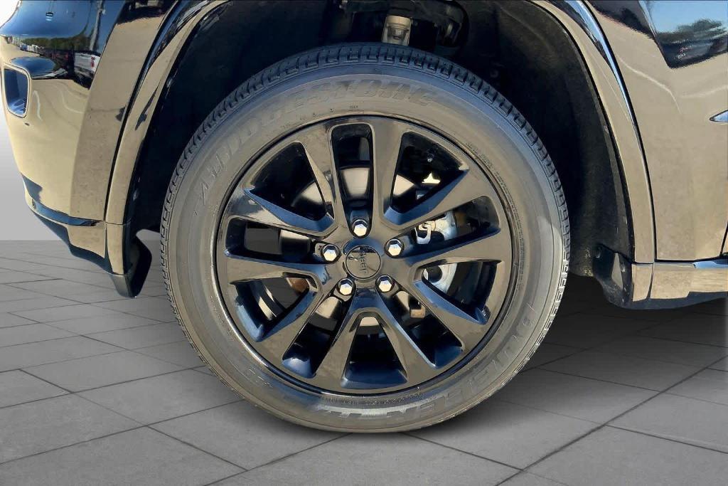 used 2019 Jeep Grand Cherokee car, priced at $19,813