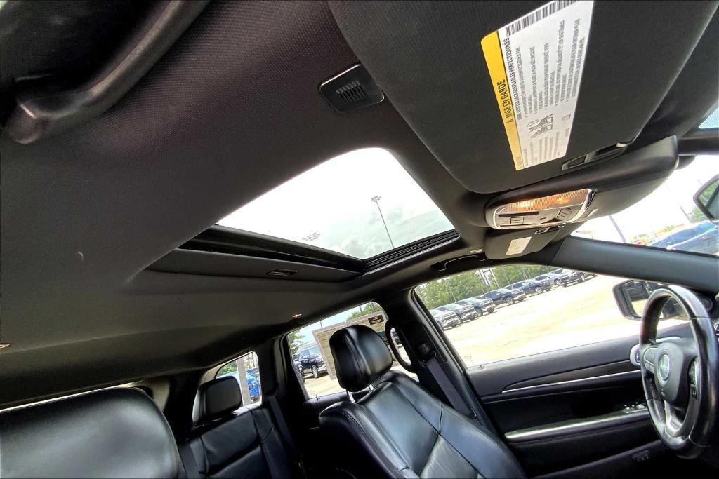 used 2022 Jeep Grand Cherokee WK car, priced at $22,333