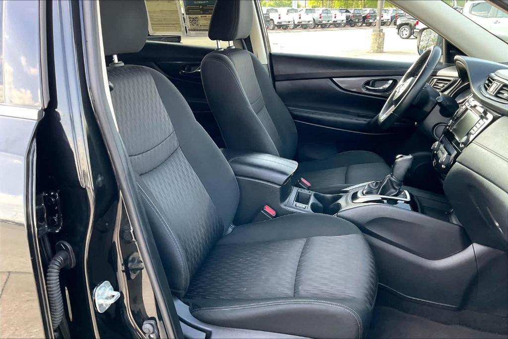 used 2019 Nissan Rogue car, priced at $14,637