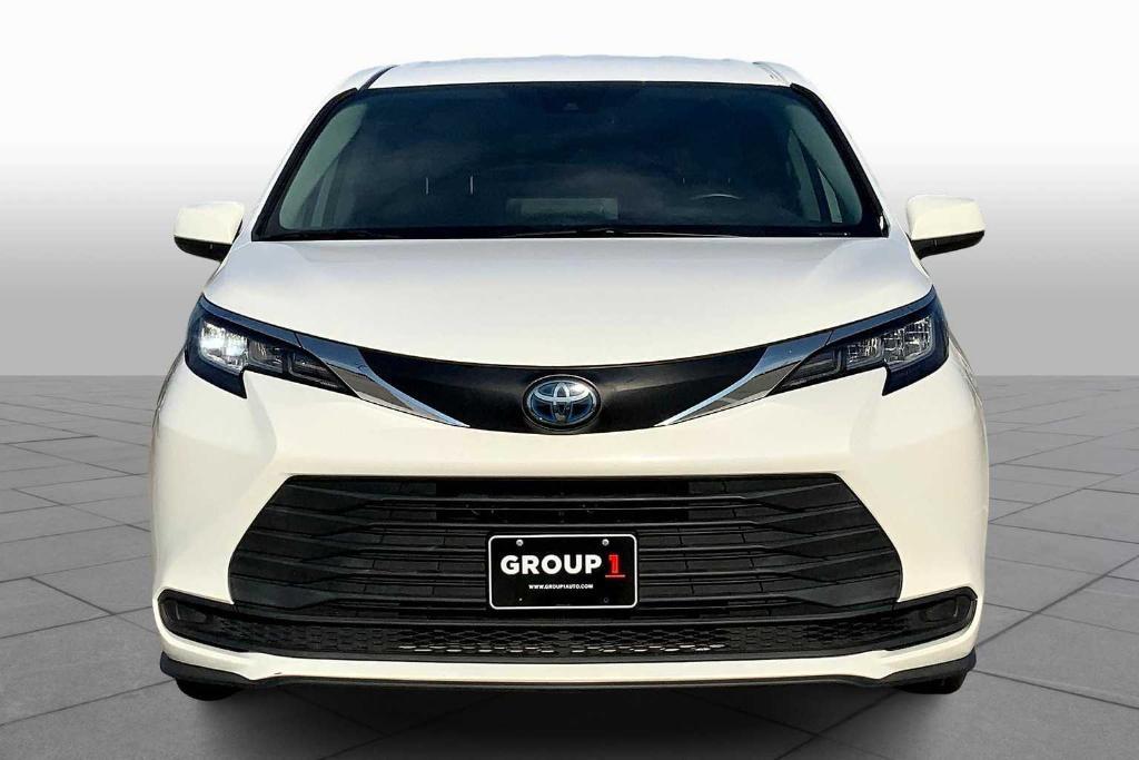 used 2021 Toyota Sienna car, priced at $25,485